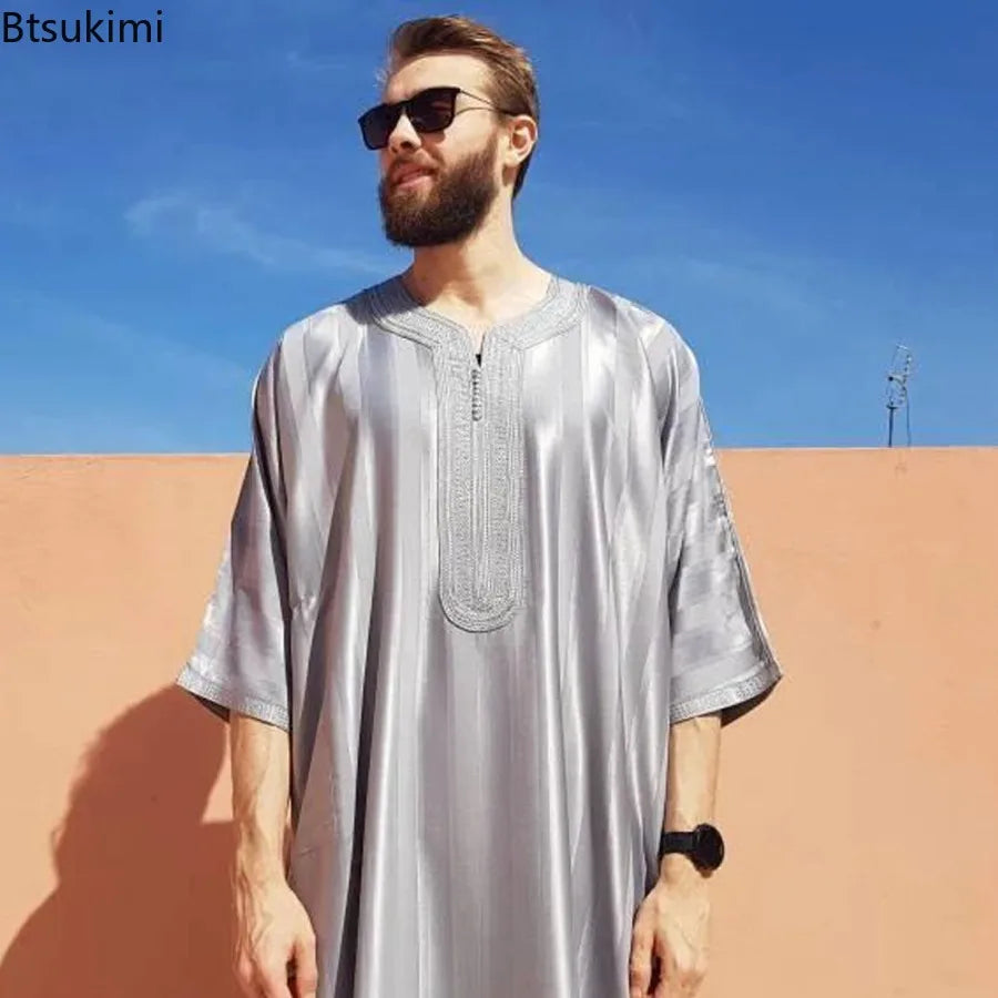 New 2024 Men Arab Muslim Fashion Islamic Clothing Men Embroidered Jubba Thobes Homme Moroccan Kaftan Eid Prayer Long Robe Dress